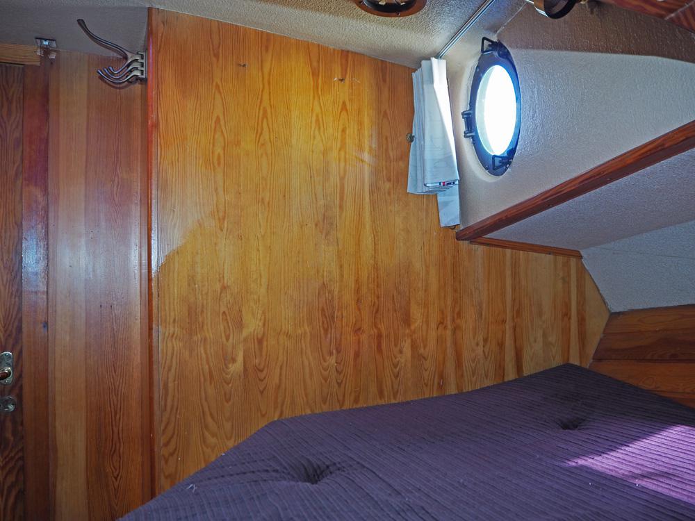 Cabin en avant, H&eacute;bergements